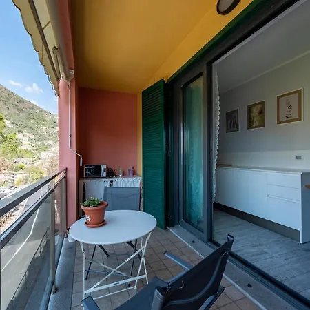 Apartment Joivy Cosy Flat With Splendid Sea View